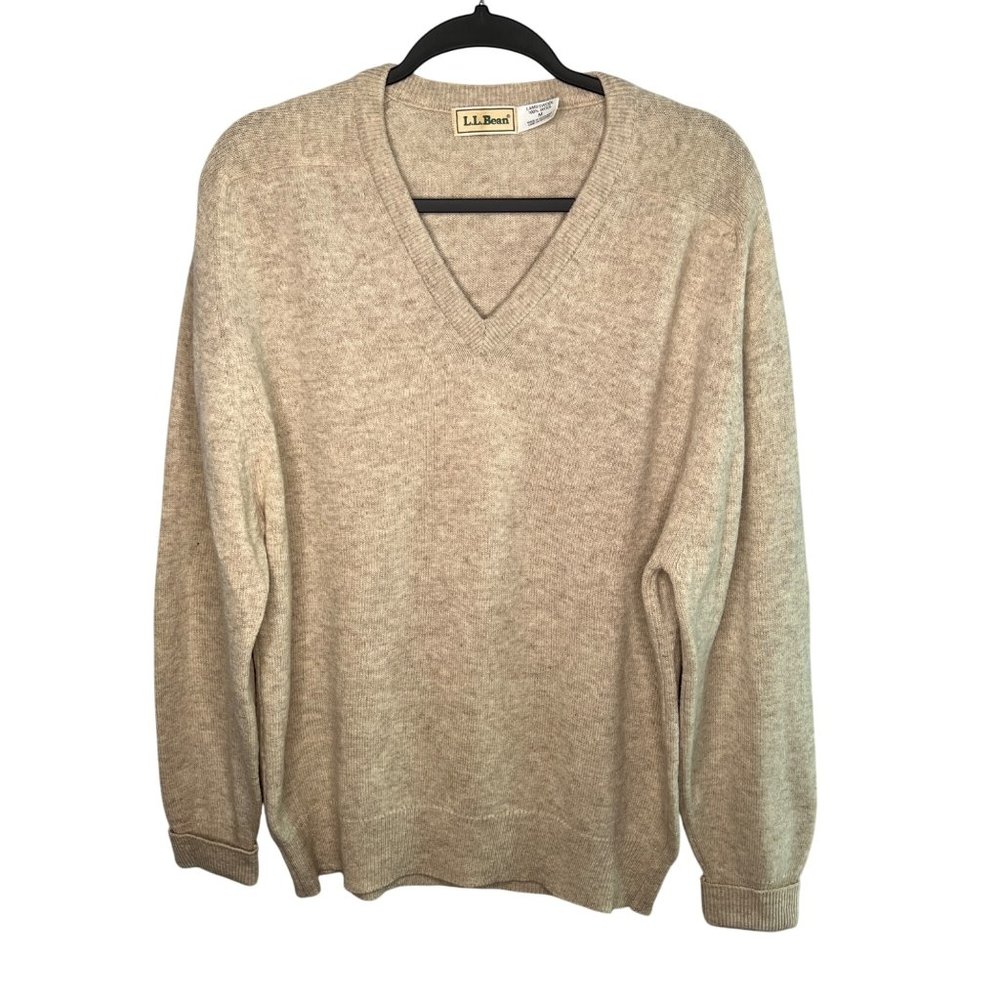 VTG L.L. Bean 100% Lambswool V-Neck Sweater size Medium Beige Made in Scotland